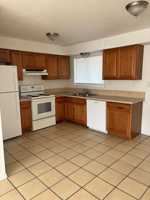 featured image of 702 Sw Wilson Ln