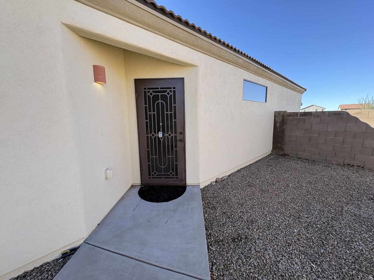 10812 E New Rock Ridge Dr - Photo 2 of 34