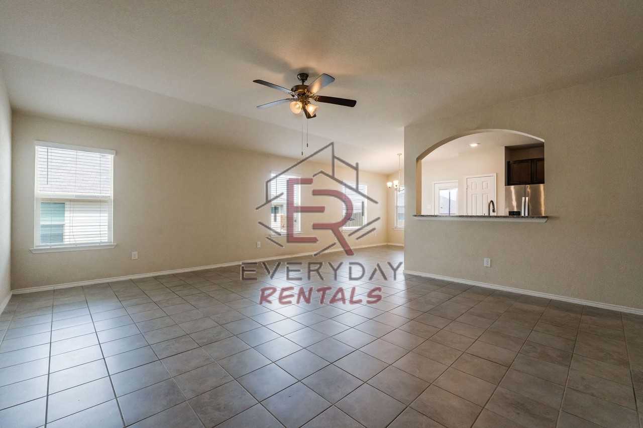 2004 Mallard Ct - Photo 2 of 16