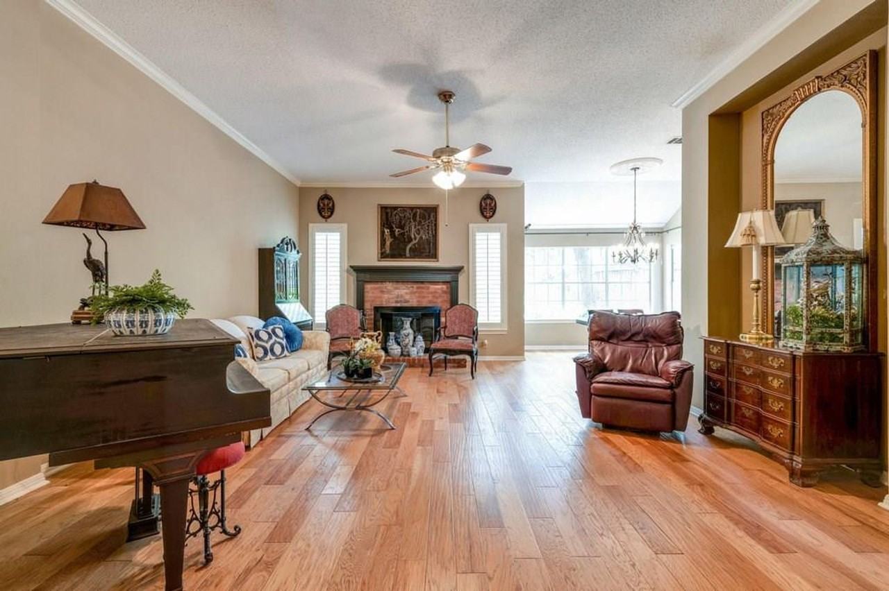 3503 Latimer Dr - Photo 3 of 5