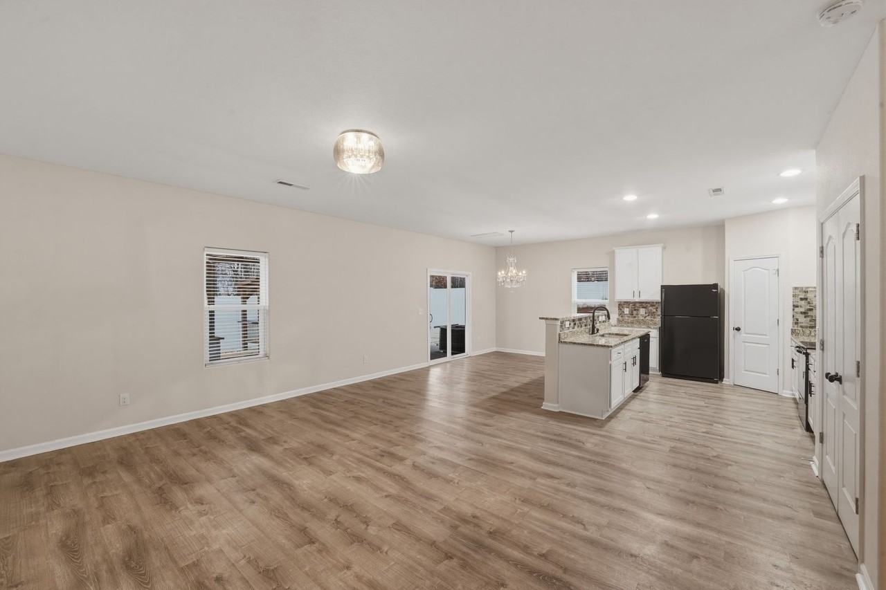 8422 Candlenut Ln - Photo 3 of 29