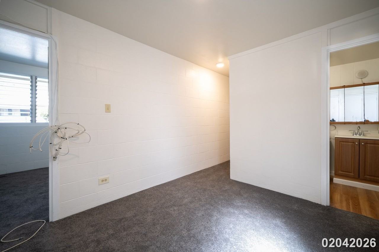 1835 Akone Pl #B - Photo 3 of 15