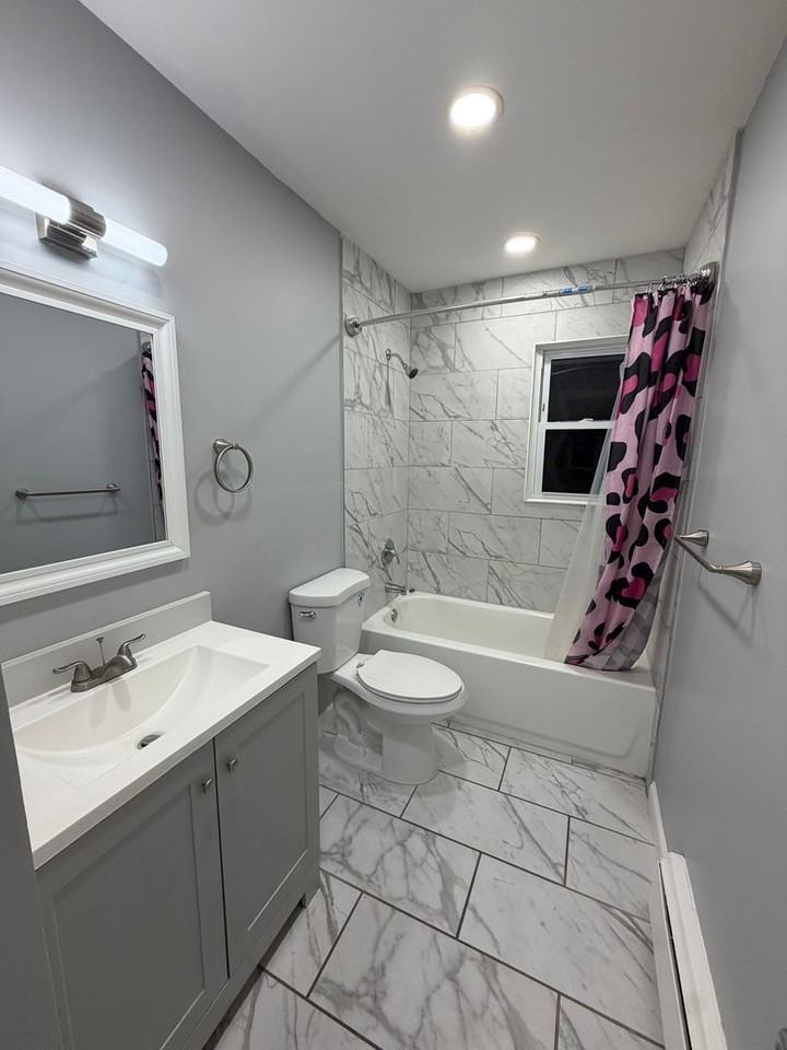 407 W Stimpson Ave - Photo 6 of 10