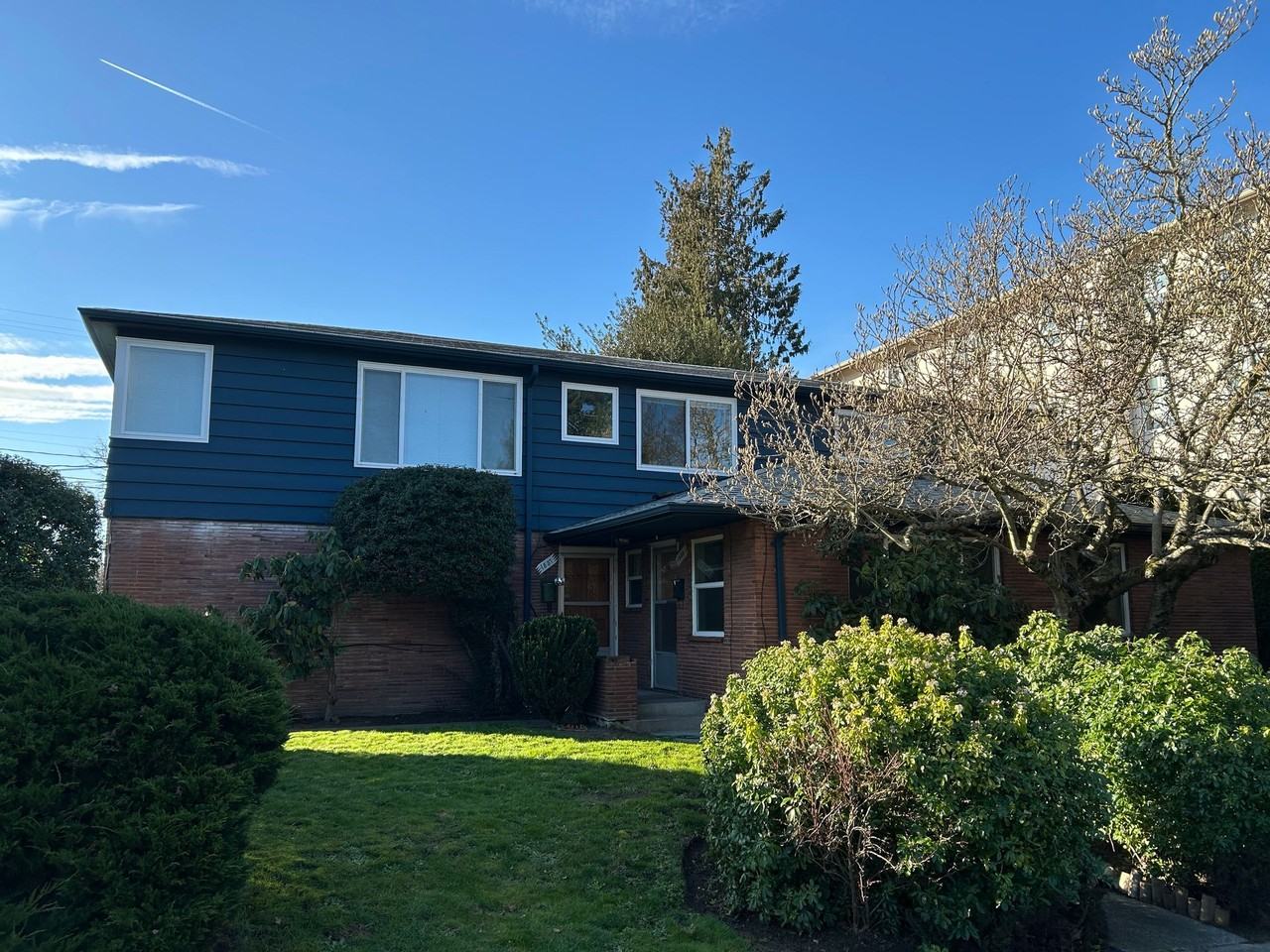 1535 California Ave Sw - Photo 3 of 10