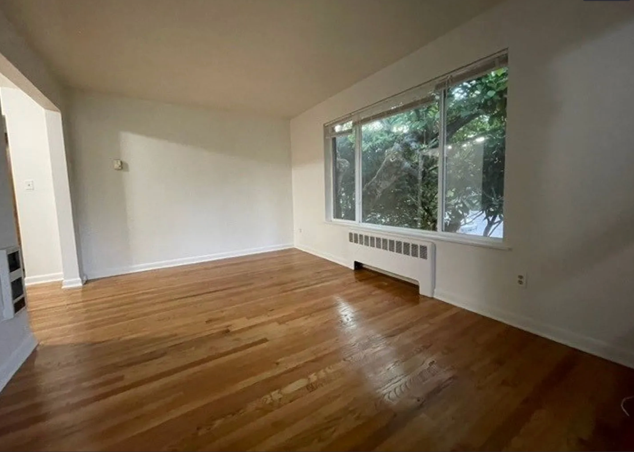 1535 California Ave Sw - Photo 5 of 10