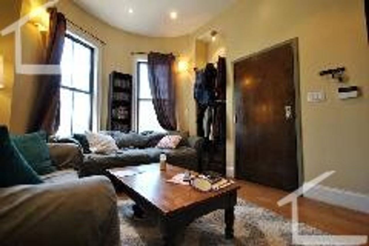 6 Cortes St - Photo 3 of 8