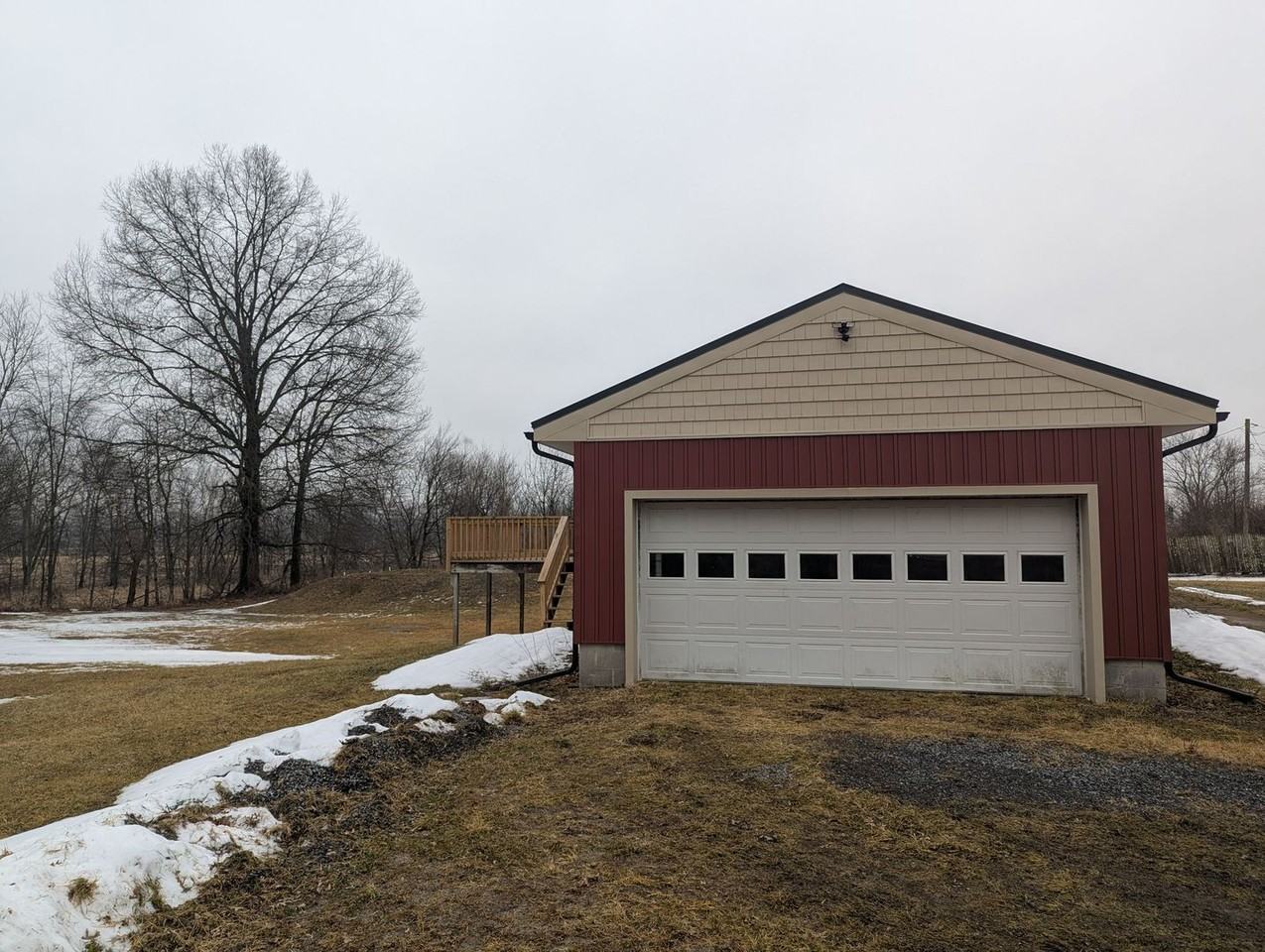2196 Continental Blvd - Photo 3 of 22