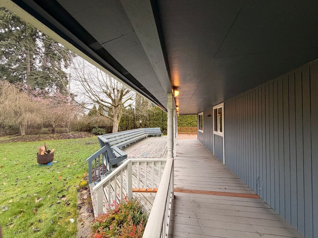 18417 40th Ave E - Photo 6 of 37