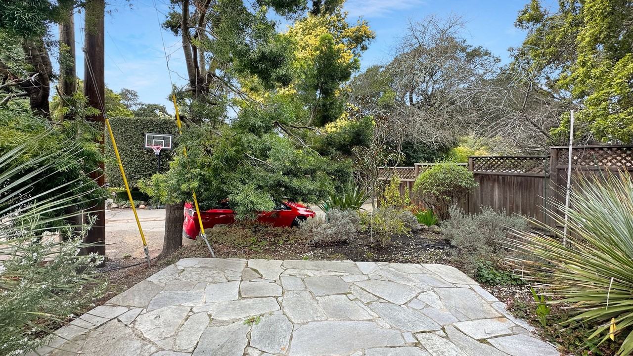 5556 Griffin St - Photo 4 of 25