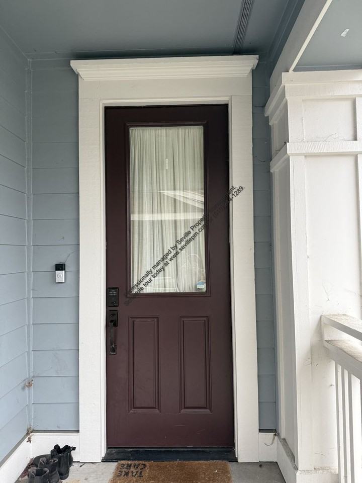 1922 Willow St - Photo 2 of 36