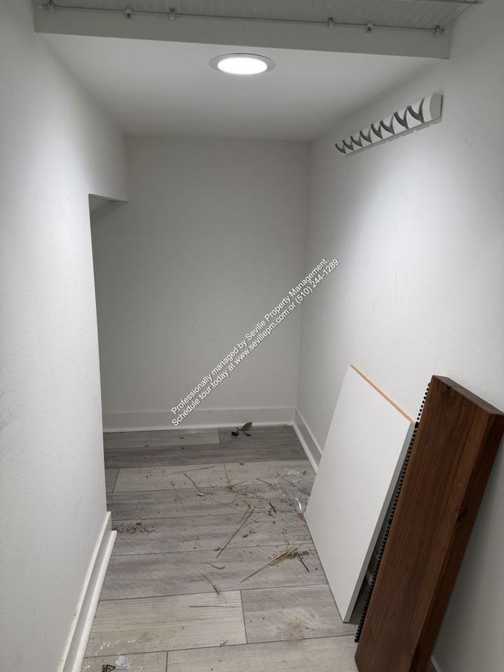 1922 Willow St - Photo 3 of 36