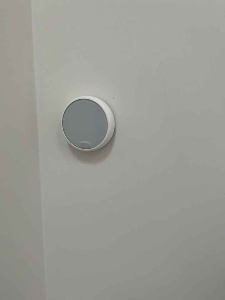 1542 N Hoover St - Photo 3 of 33