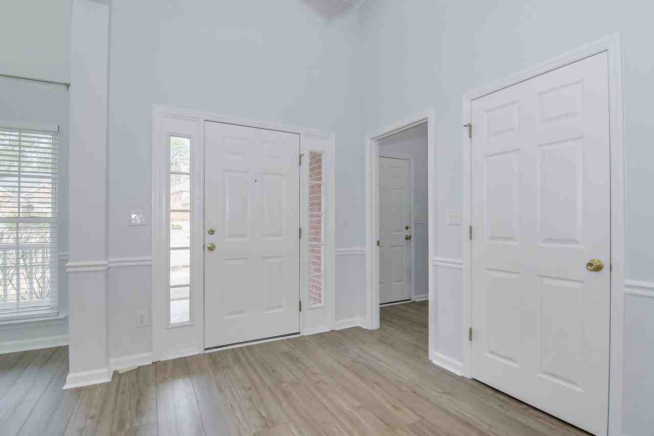 4721 Park Ridge Ct - Photo 6 of 44