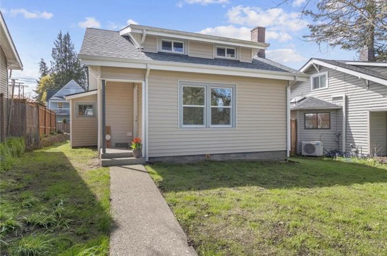 3712 S 10th St - Photo 2 of 15