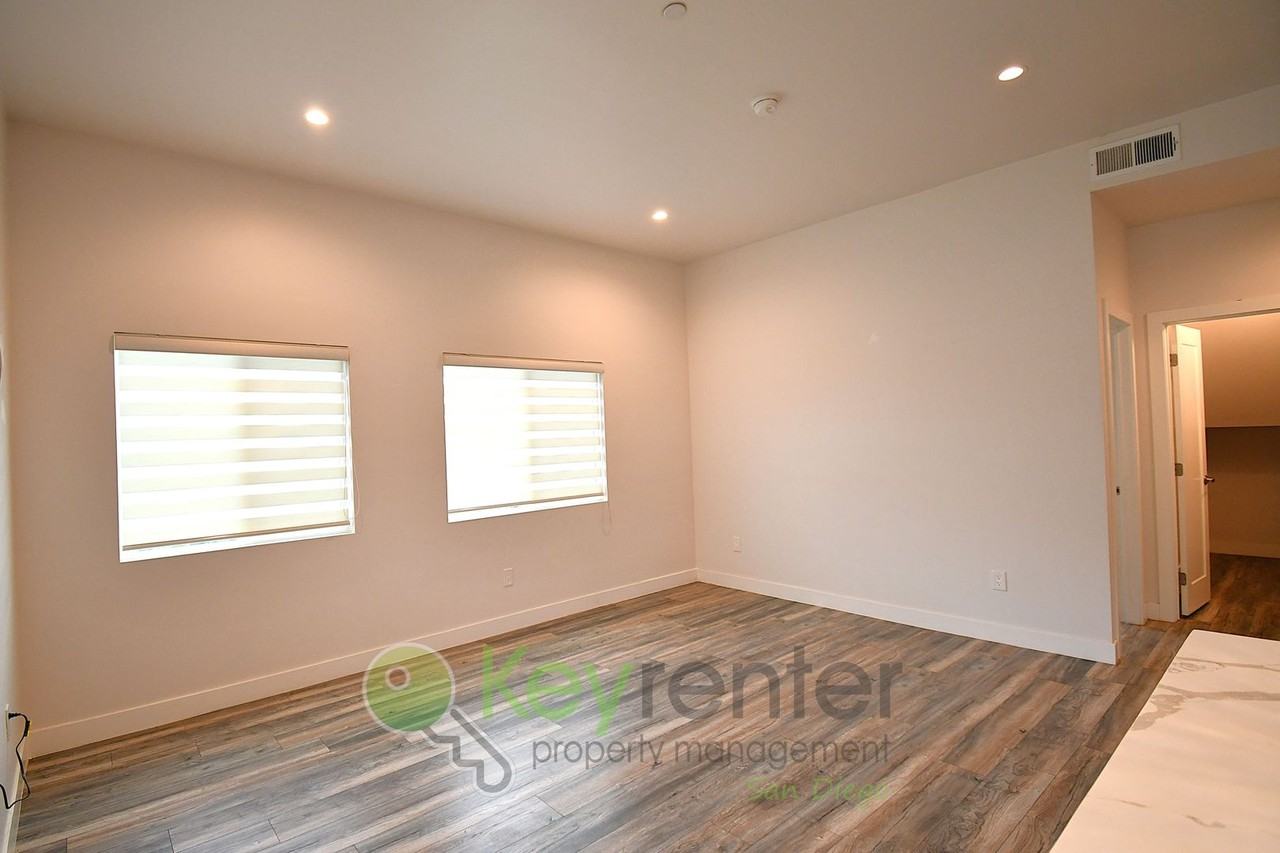 3577 Nile St - Photo 6 of 26