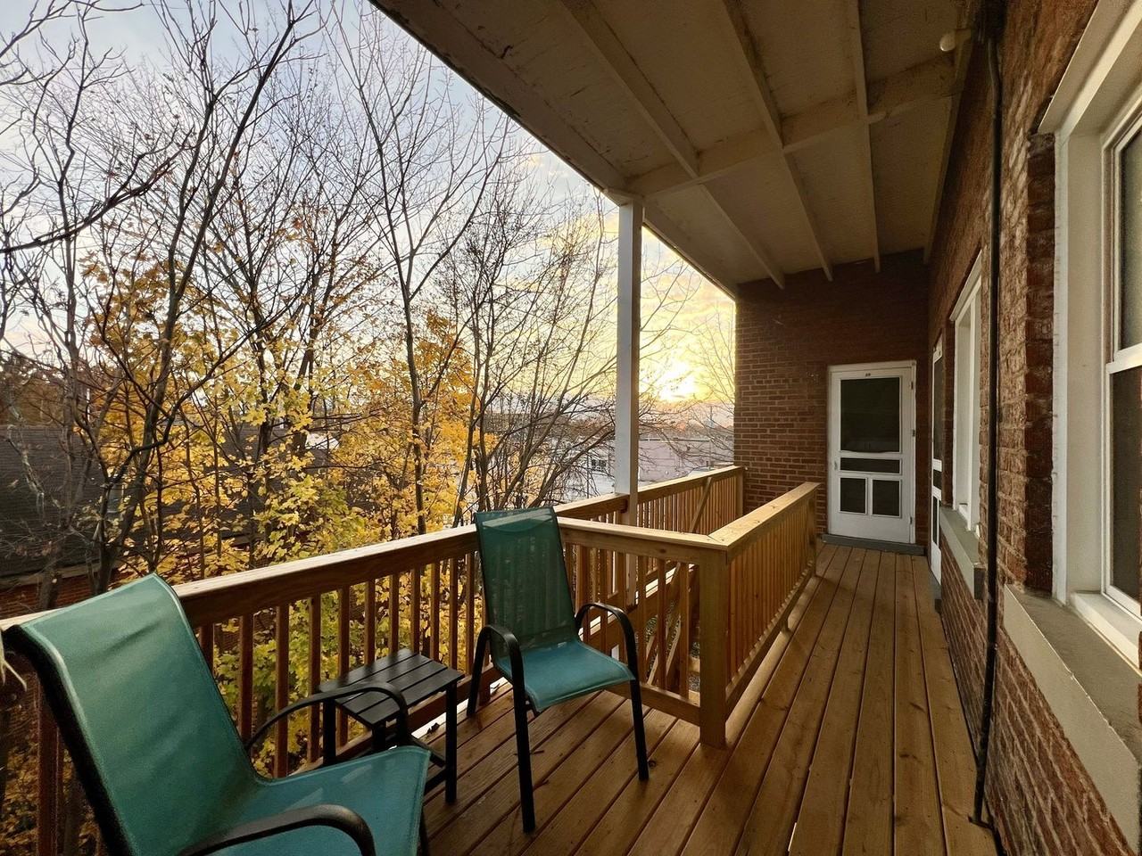 3726 W 159th - Photo 4 of 6