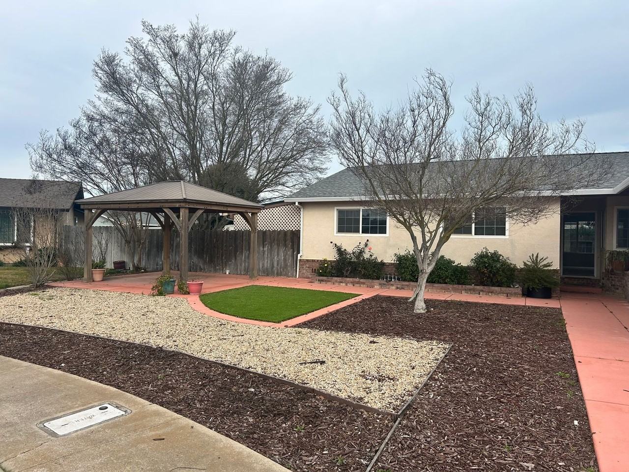 1870 Shadyside Ct - Photo 2 of 22