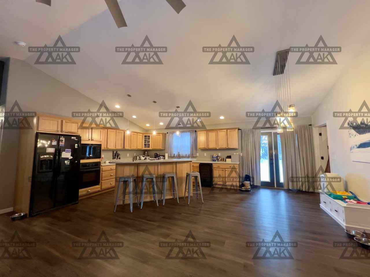 2465 Sharptail Ct - Photo 4 of 27