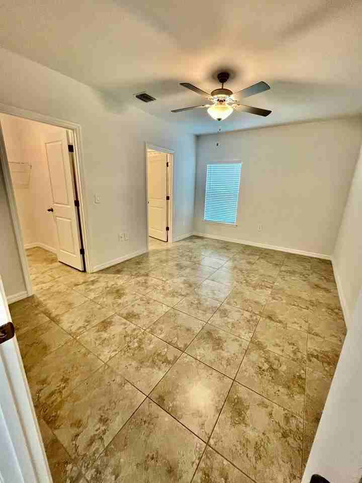 858 Rue Labeau Cir - Photo 7 of 18