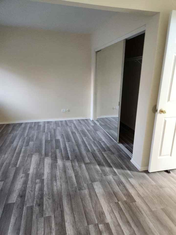 451 Doral Ter - Photo 5 of 19