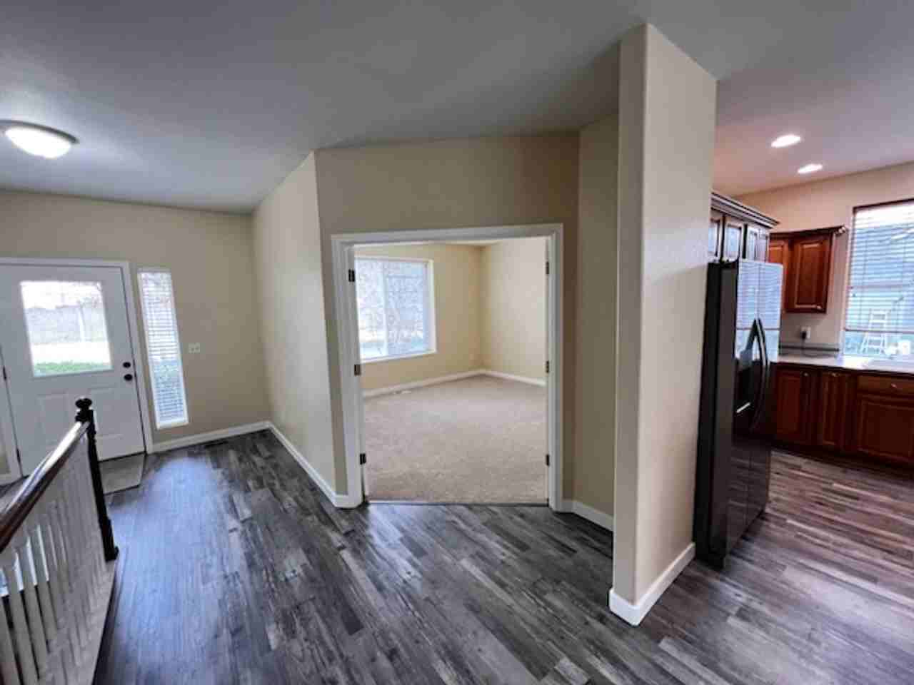 7412 64th Street Ct W - Photo 4 of 44