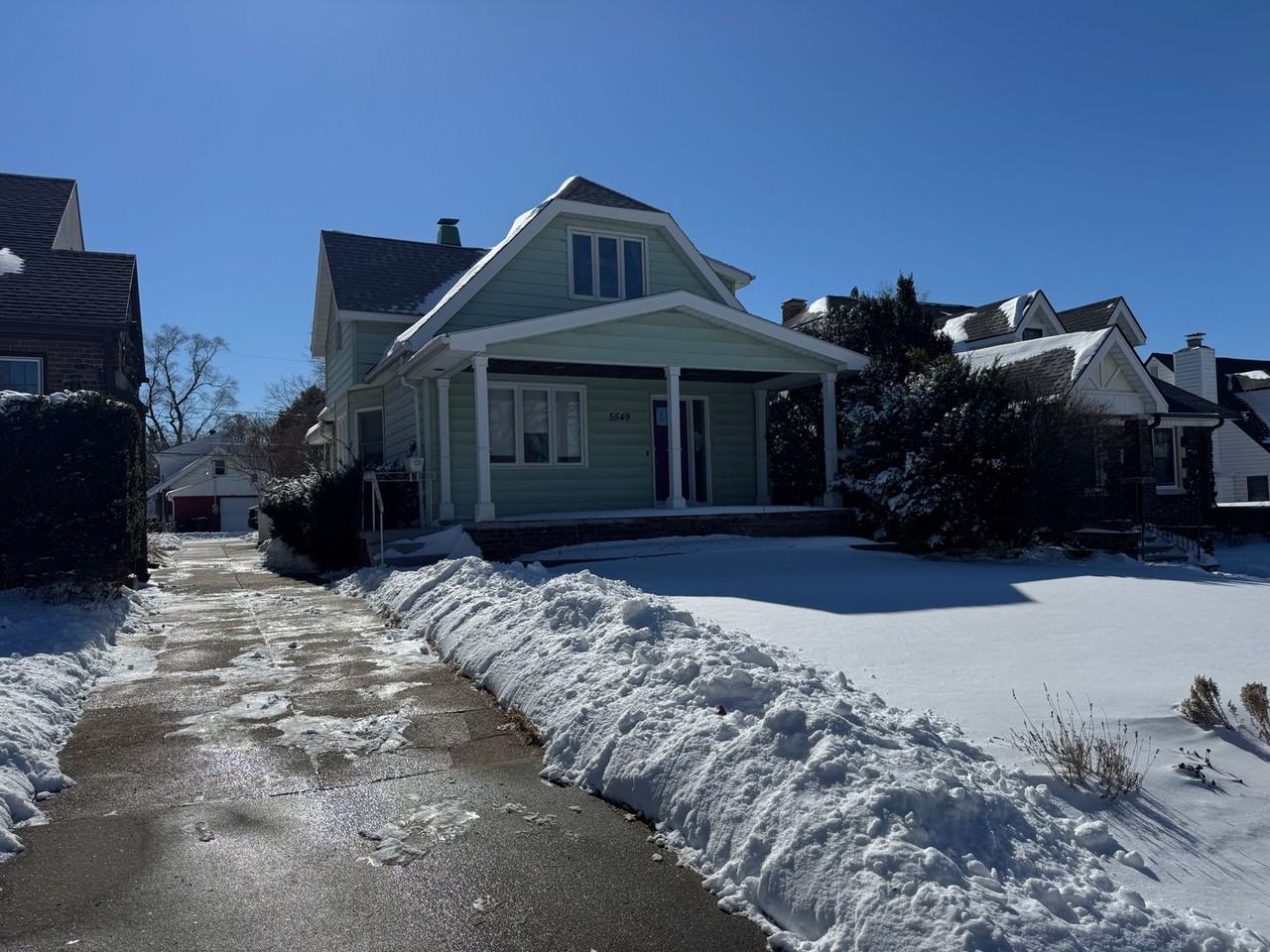 5549 Mason St - Photo 2 of 33