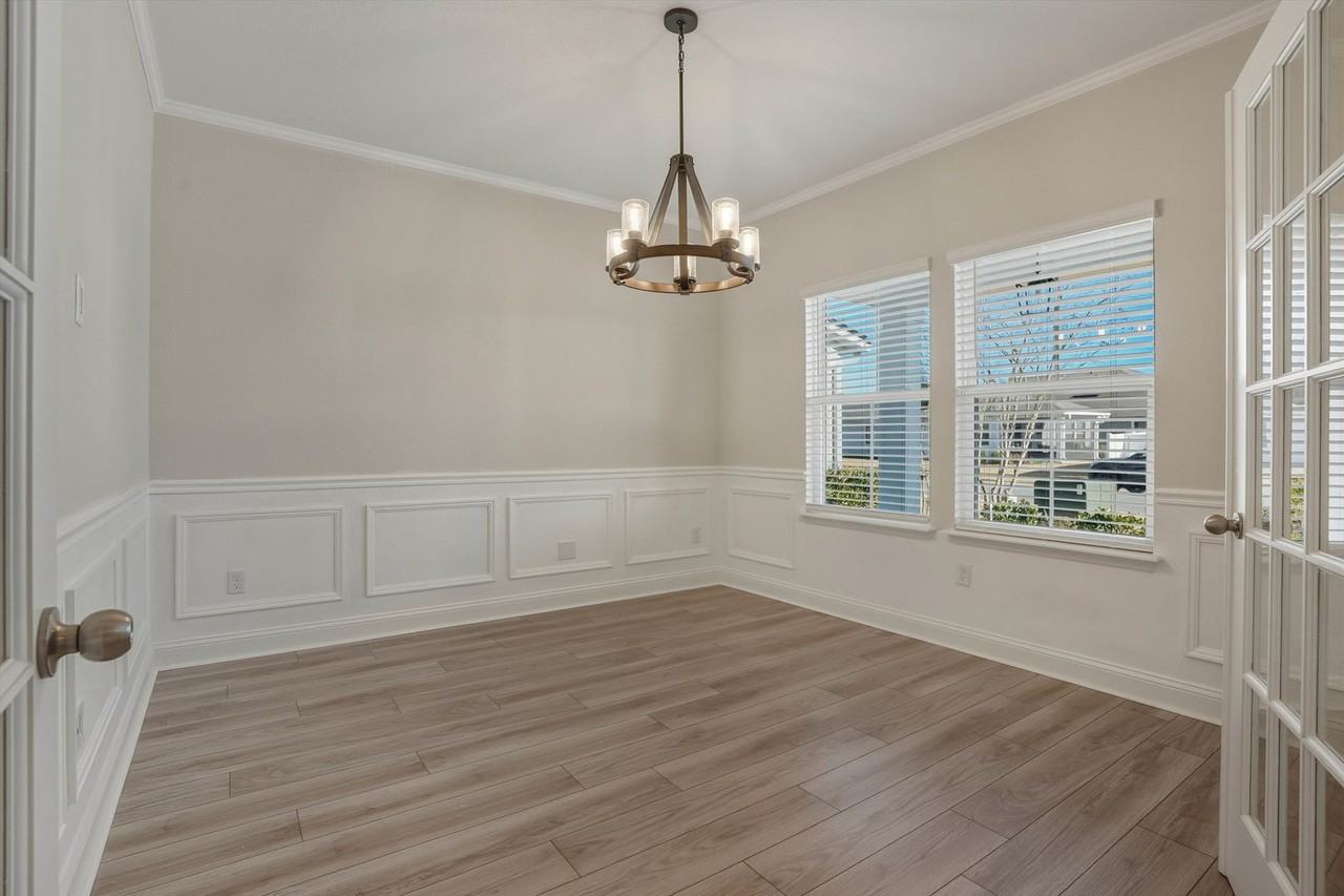 13122 Dunwick Rd - Photo 6 of 39