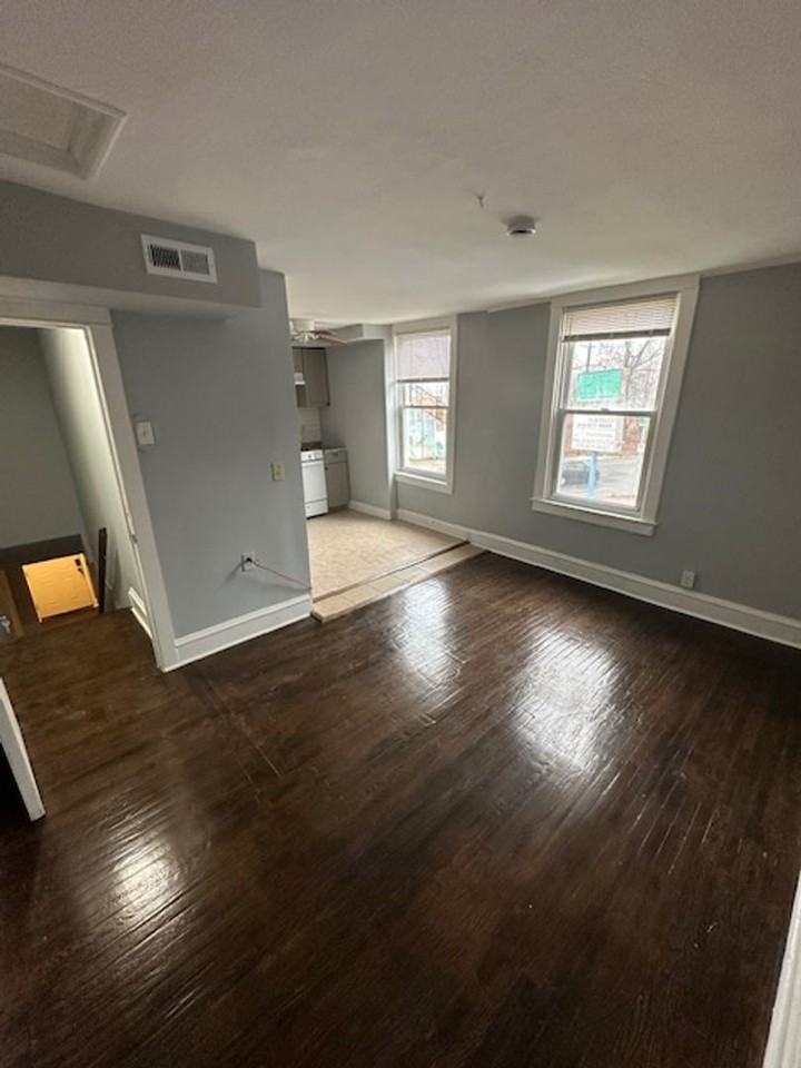 6731 Haverford Ave - Photo 3 of 16