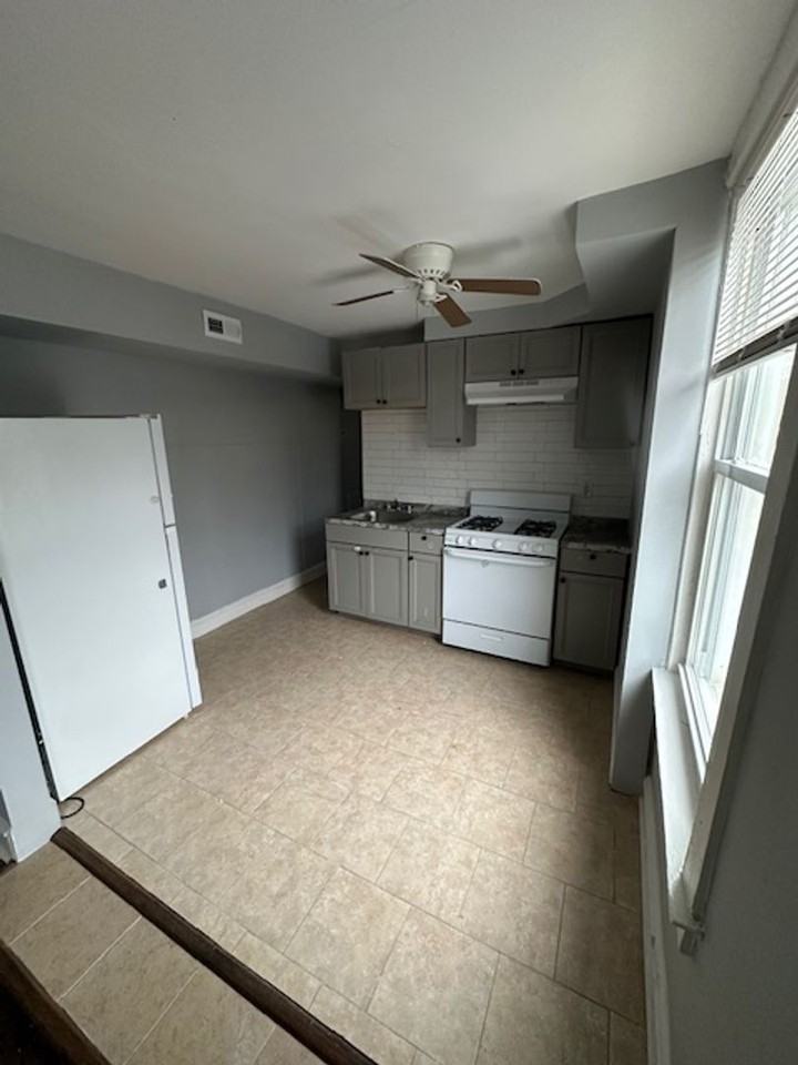 6731 Haverford Ave - Photo 5 of 16