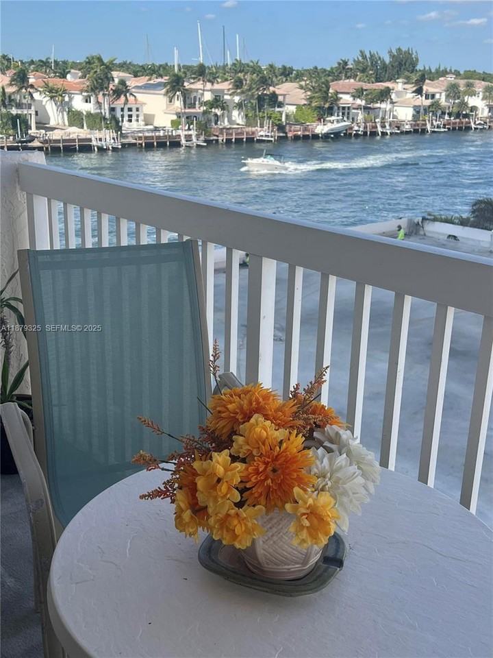 1500 South Ocean Drive ##5G - Photo 2 of 71