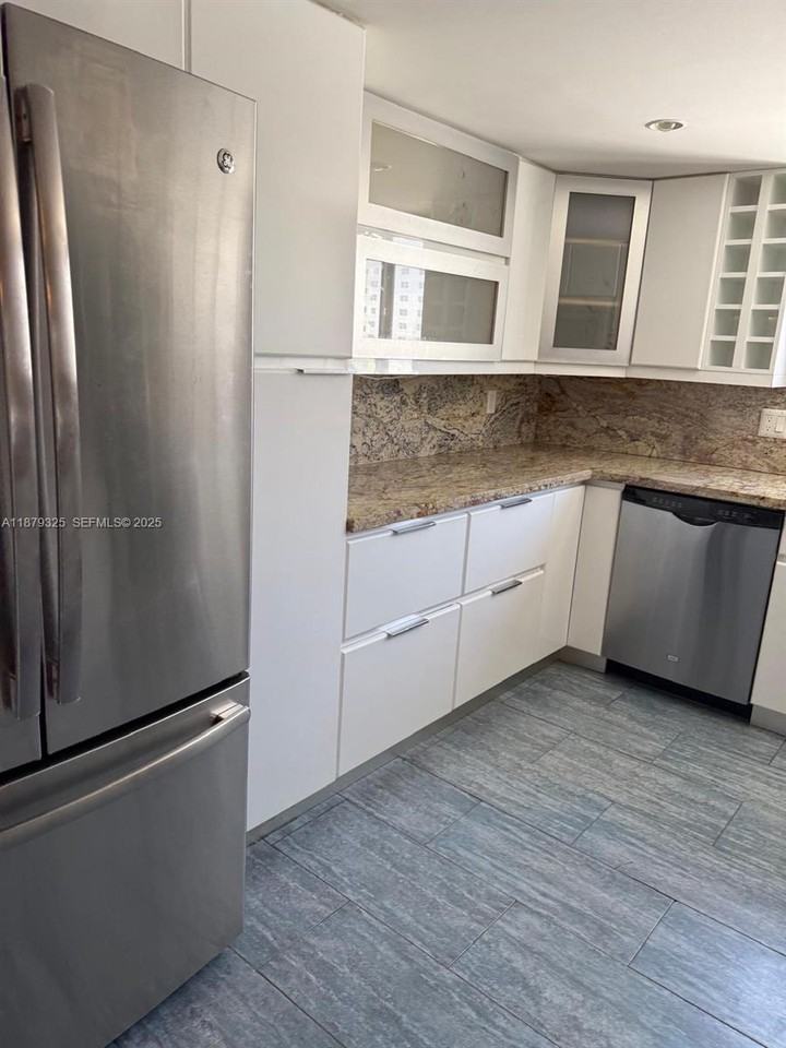 1500 South Ocean Drive ##5G - Photo 6 of 71