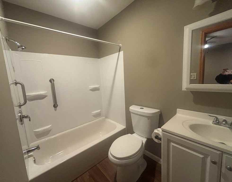 48 Stewart Ave #1 - Photo 5 of 10