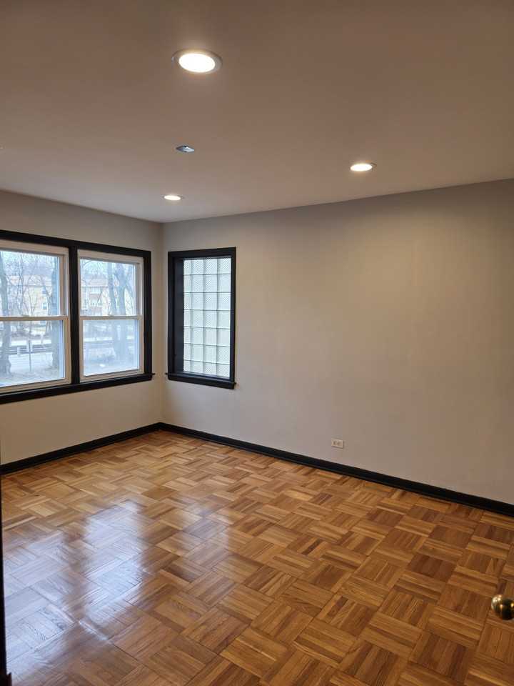 10601 S Hale Ave #2F - Photo 2 of 6