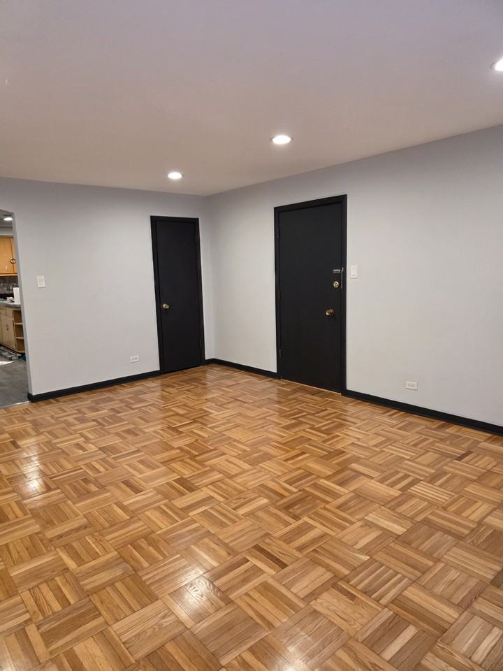 10601 S Hale Ave #2F - Photo 4 of 6