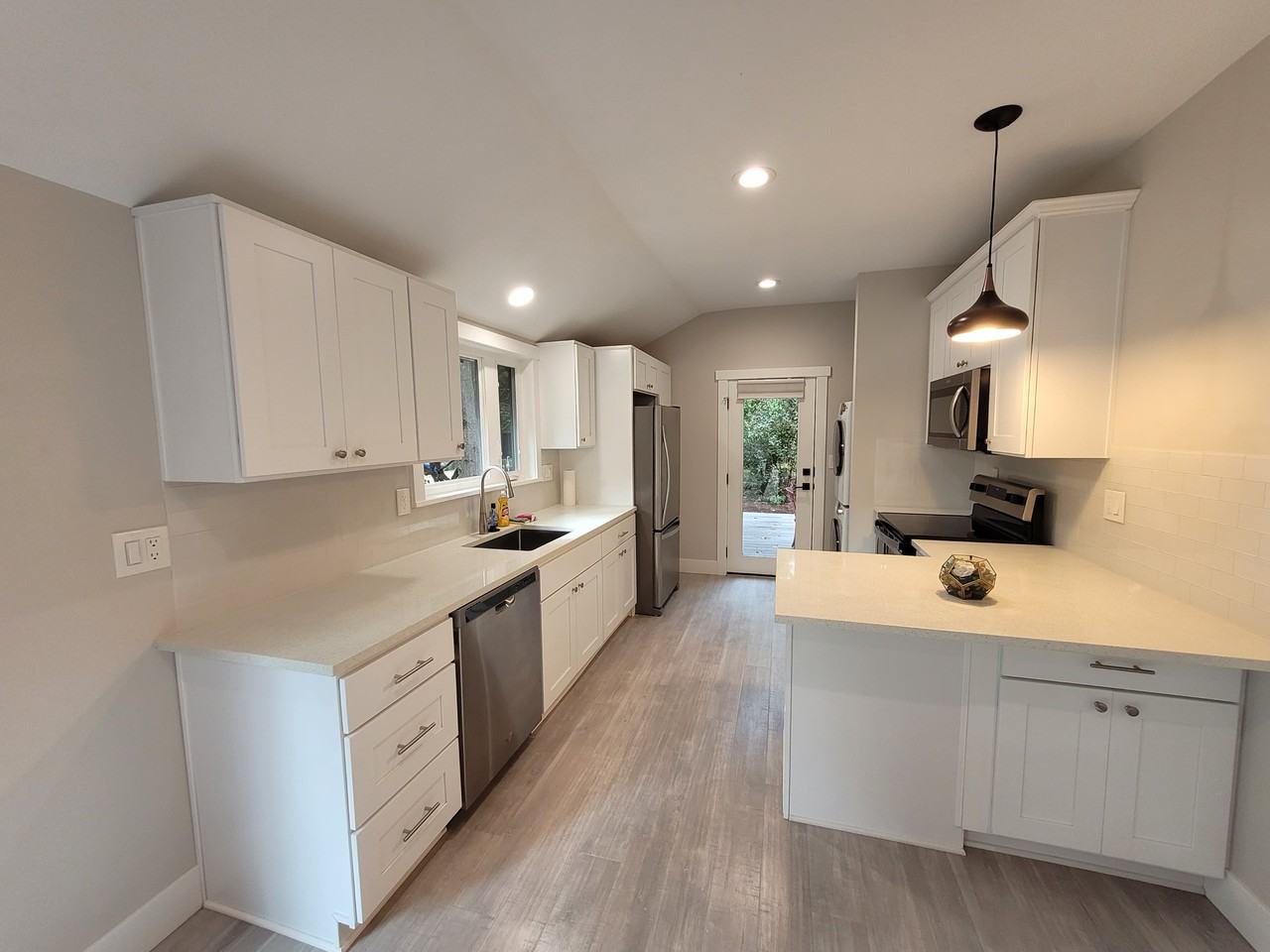 7279 Sw Canyon Ln #NA - Photo 3 of 8