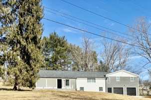 featured image of 1070 Hightop Rd #NA