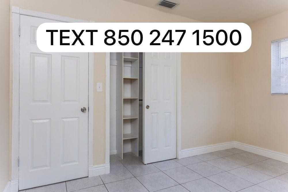 1449 Sw 10th St #NA - Photo 4 of 7