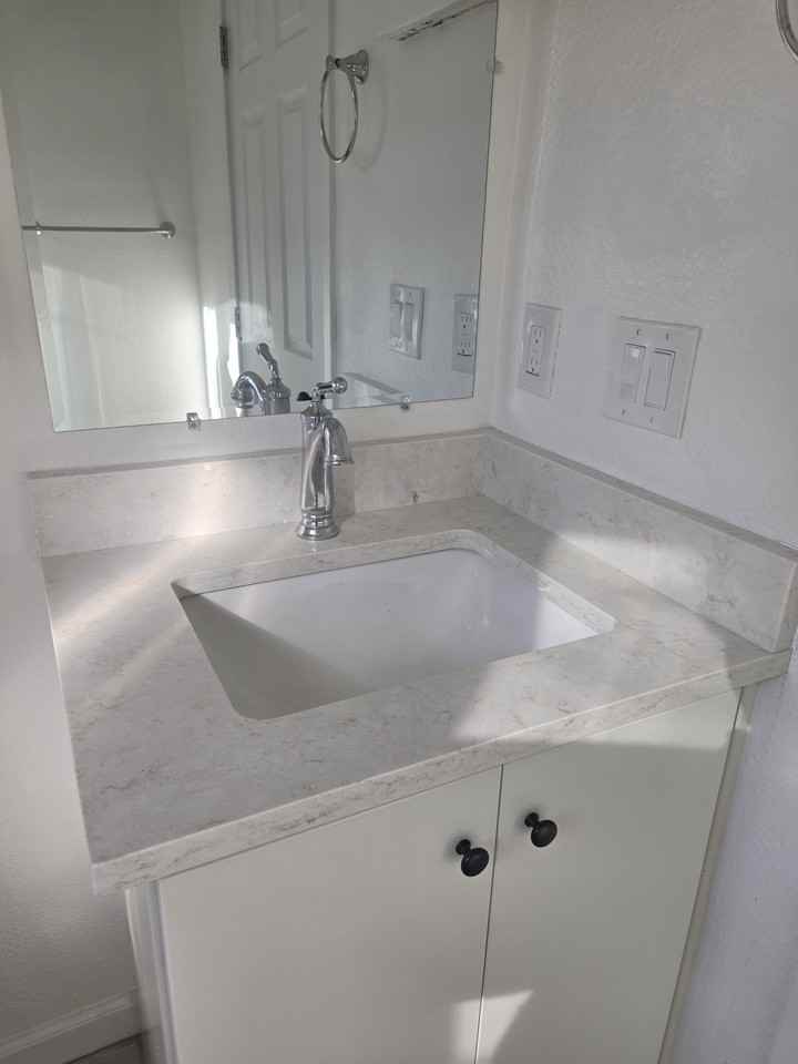 7216 Waring Avenue - Photo 6 of 13