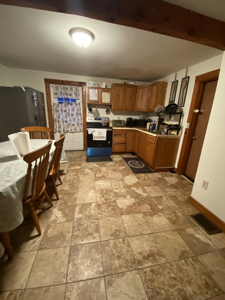 33 Gage St #33 - Photo 7 of 9