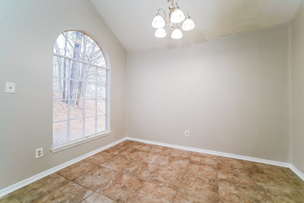 3069 Oakvale Hts - Photo 6 of 16