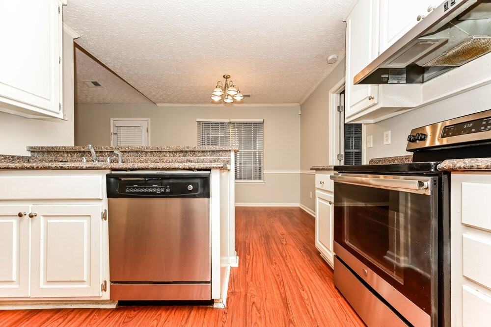 434 Fairhaven Ct - Photo 6 of 16