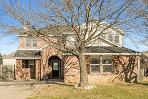 featured image of 5328 Nueces Ln