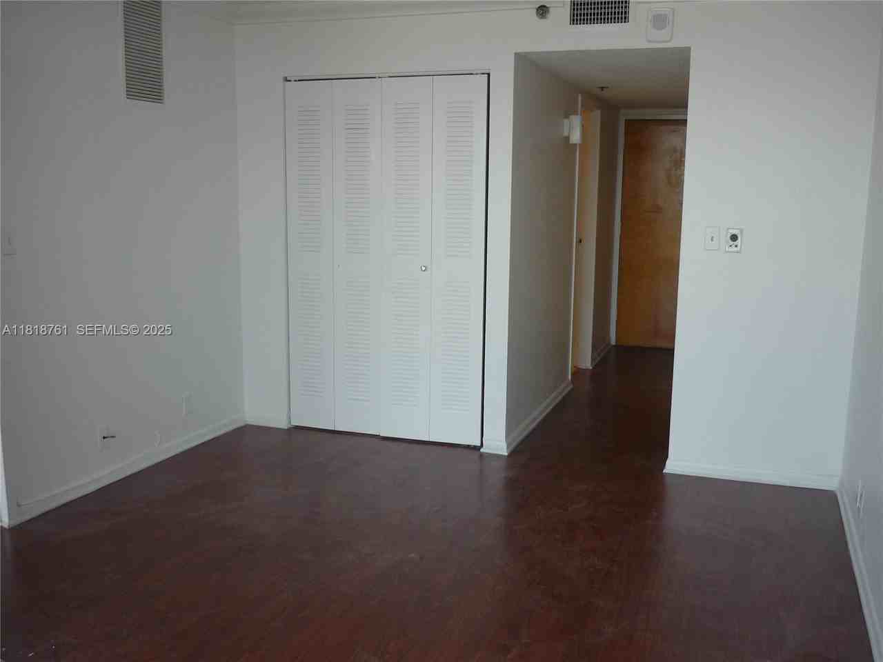 7601 East Treasure Drive #1901 - Photo 2 of 21