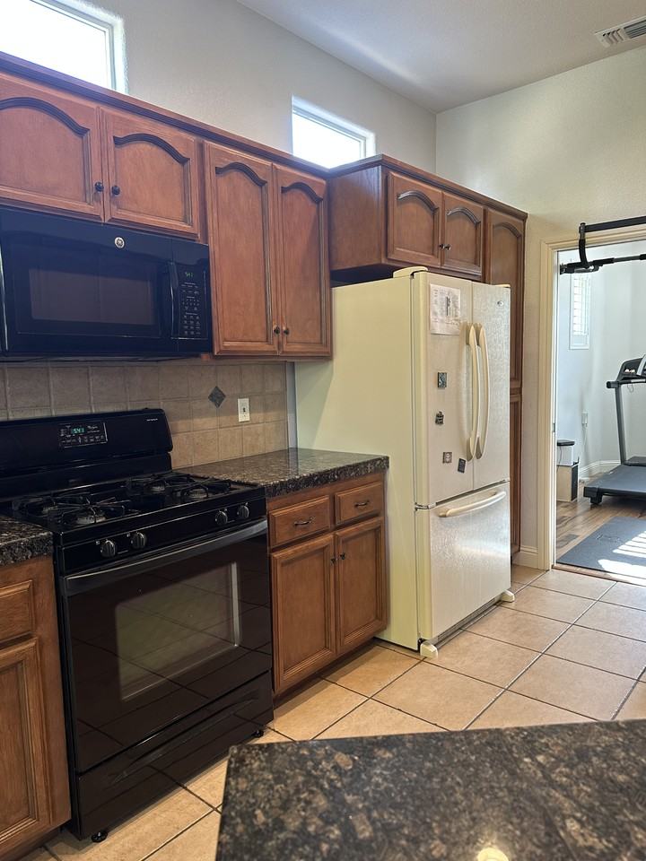 11835 Kemper Oaks Ct #1 - Photo 4 of 13