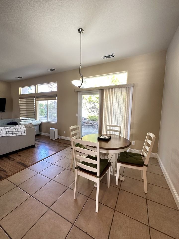 11835 Kemper Oaks Ct #1 - Photo 5 of 13