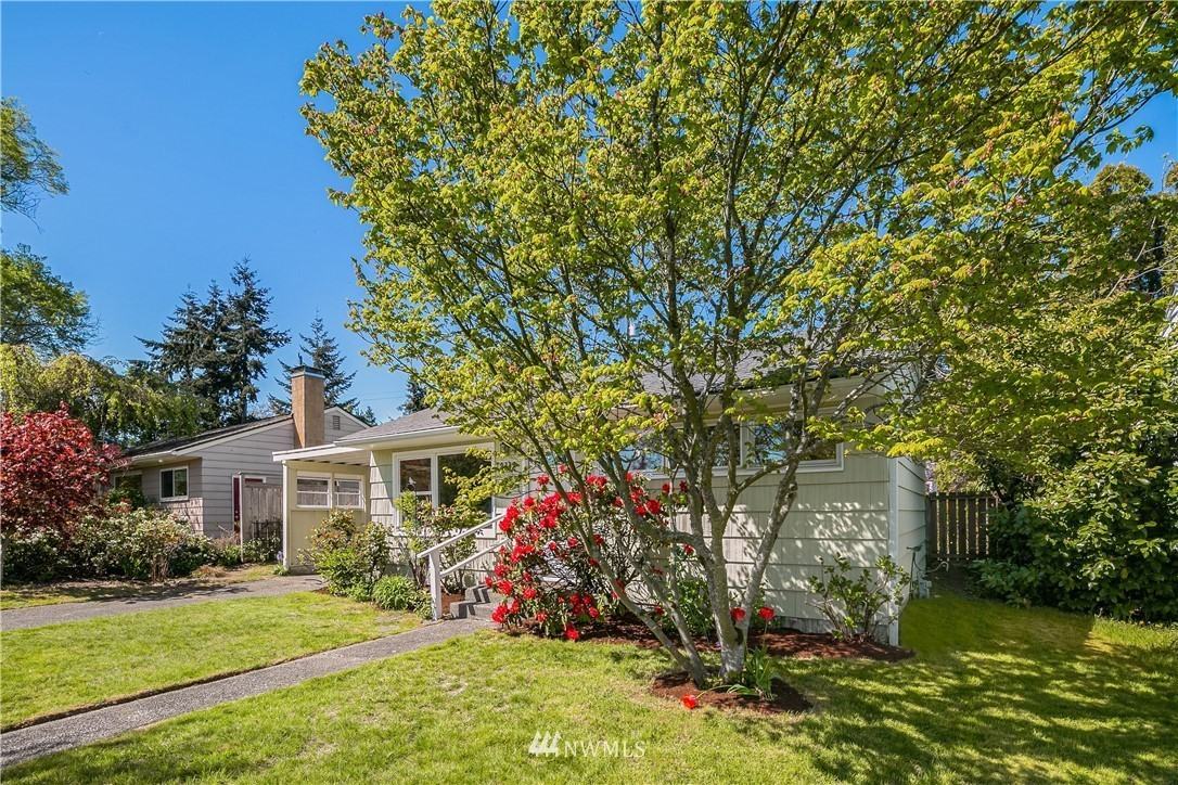 9339 31st Pl Sw #NA - Photo 3 of 31