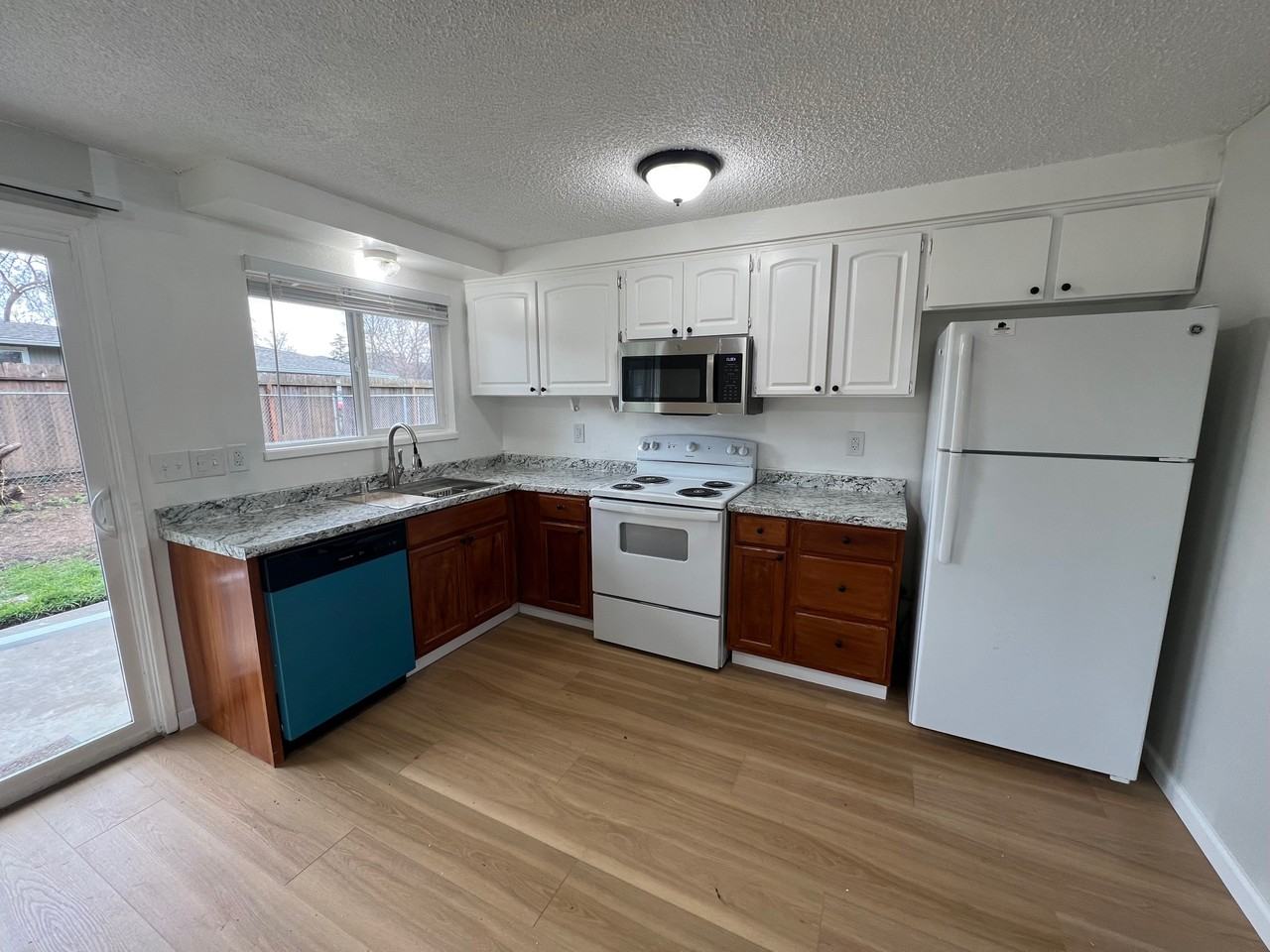 3100 Juanipero Way #1 - Photo 4 of 18