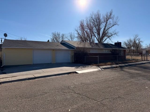 2901 E 14th St #1 - Photo 2 of 17