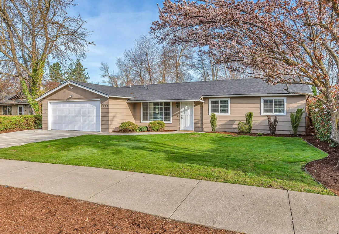 2725 Randolph St #1 - Photo 3 of 42