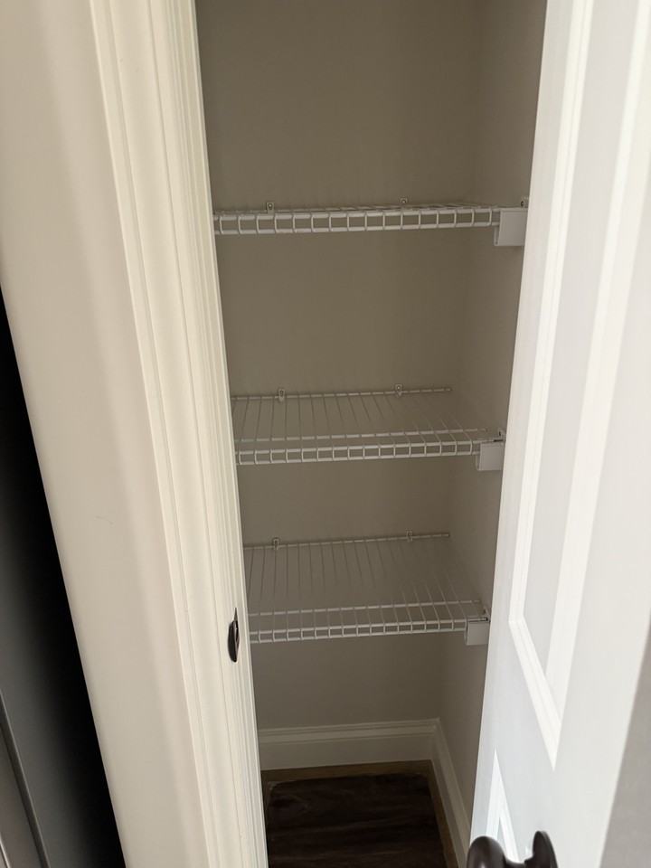 4419 Lennox Pl Bldg 12 - Photo 3 of 13